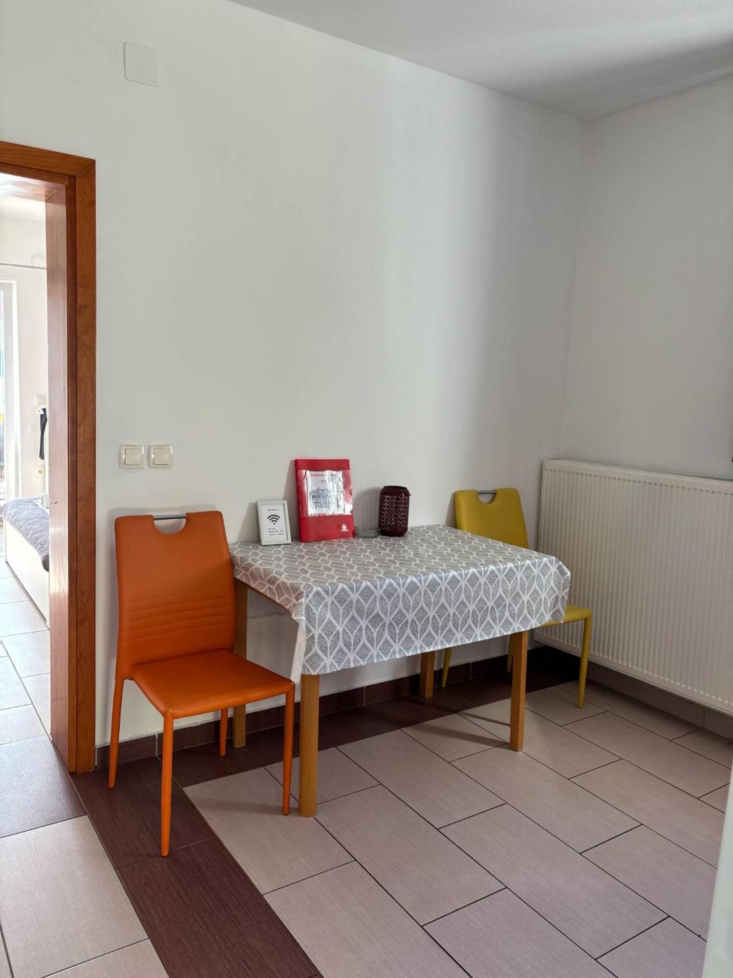 Apartments & Room Madi Senj  Extérieur photo